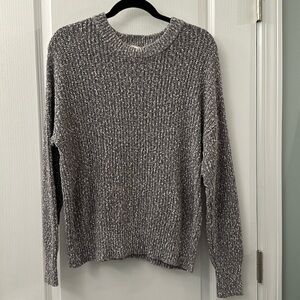 Universal Thread size large Chunky Weight Sweater variegated grey/cream/blue EUC